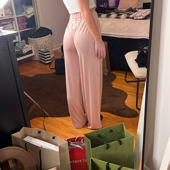 pink flowy, urban kids pants - Picture 3 of 4